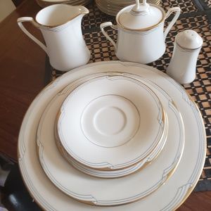 Nortakai Fine China